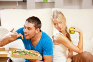 couple eating healthier cheat meal